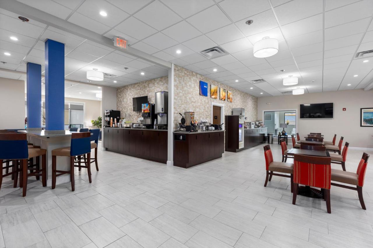Comfort Inn & Suites St Louis-Hazelwood Exteriör bild
